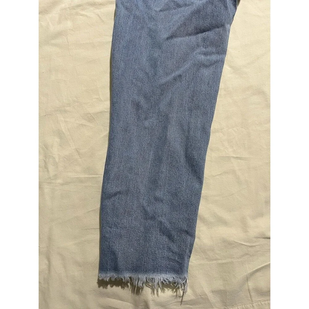 Riot High Rise Mom Jeans Size 8/Medium Ripped Distressed %100 Cotton - Picture 10 of 12